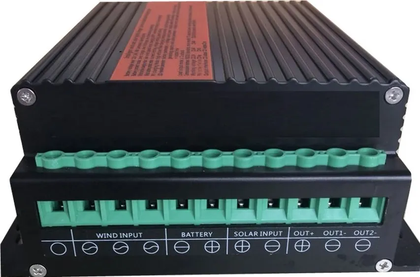 Régulateur éolien mppt hybride 24v digital