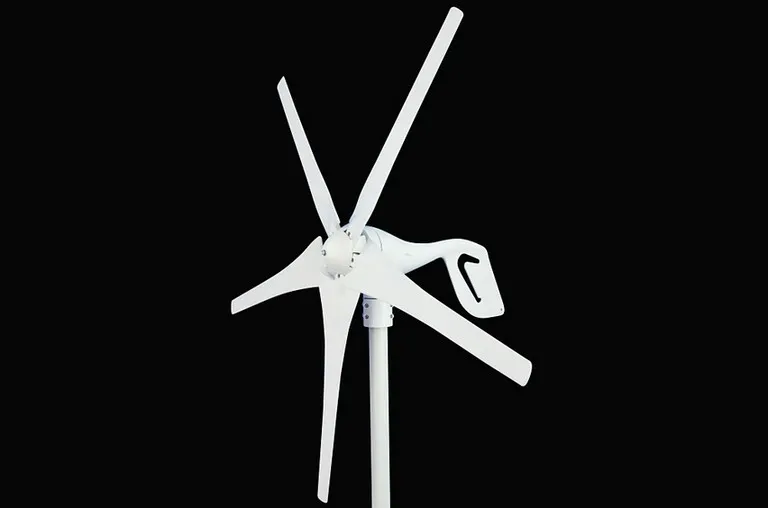 Occasion - Eolienne 12V 600W MINI MAX  régulateur externe