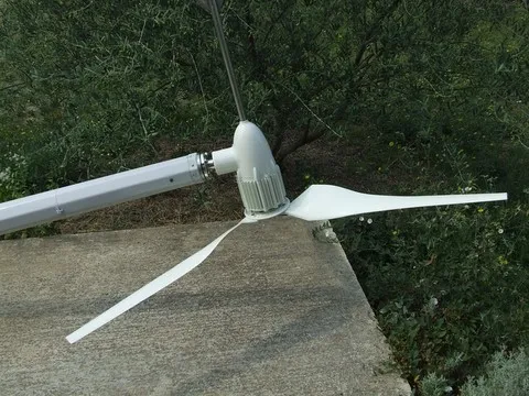 Préparation avant installation d'une éolienne hye 1000w 24v